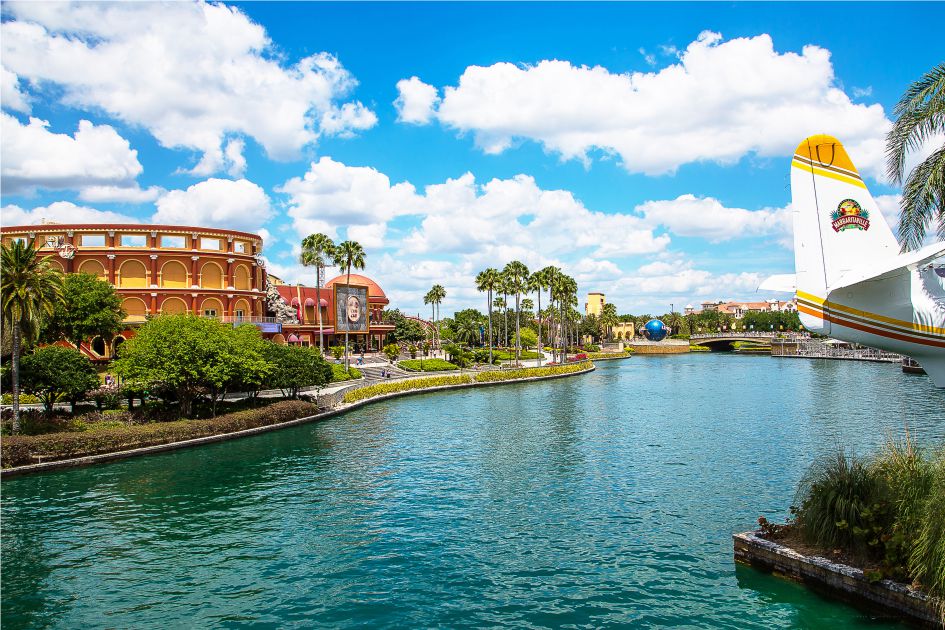 Parks Universal Resort in Orlando — Excursions and tours American Butler