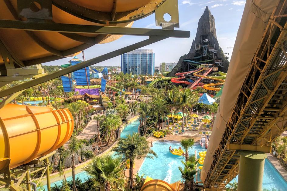 Orlando Universal's Volcano Bay - a photo of an aquapark, slides for rides and attractions