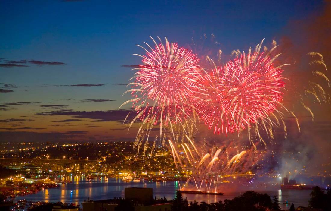 Fireworks over Lake Union in Seattle — American Butler