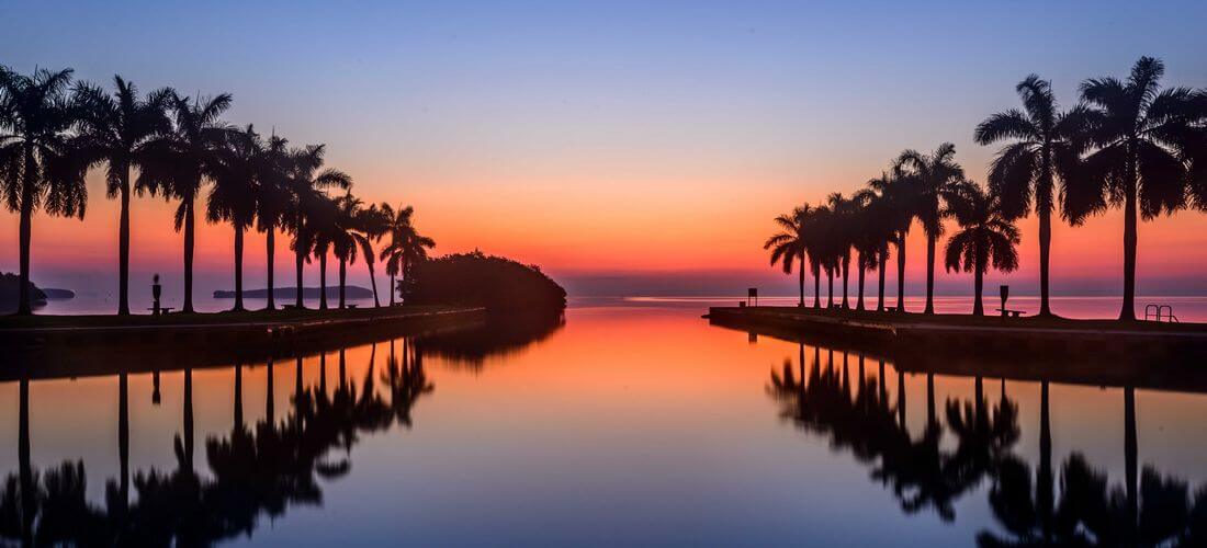 Charles Deering Mansion in Miami — photo of Dawn at Biscayne Bay — American Butler
