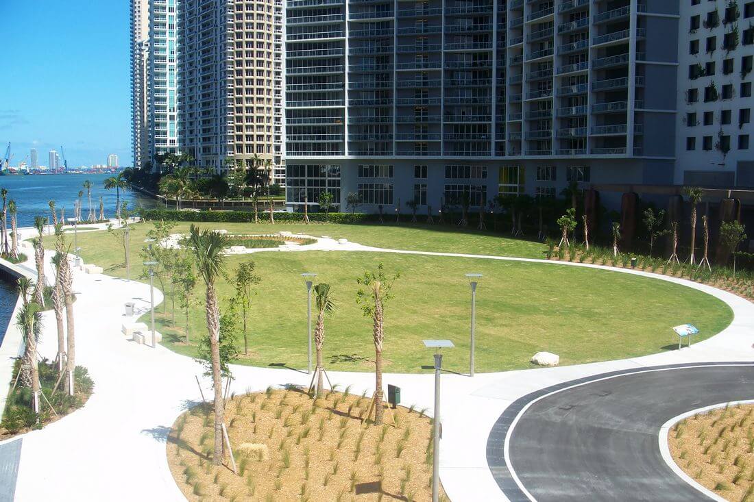 Miami Circle at Brickell Point — достопримечательности Майами — American Butler