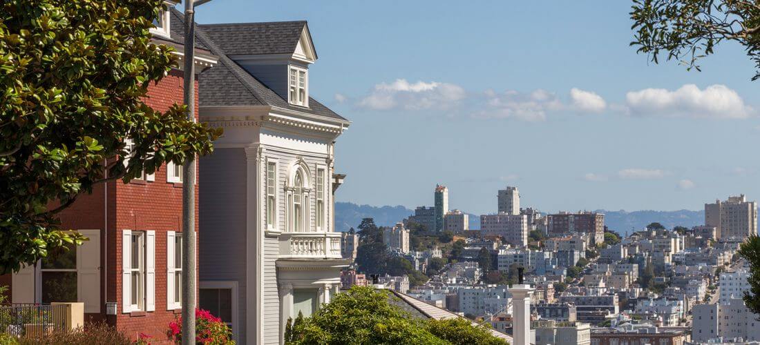 San Francisco Russian Hill — Vallejo Street Crest — American Butler