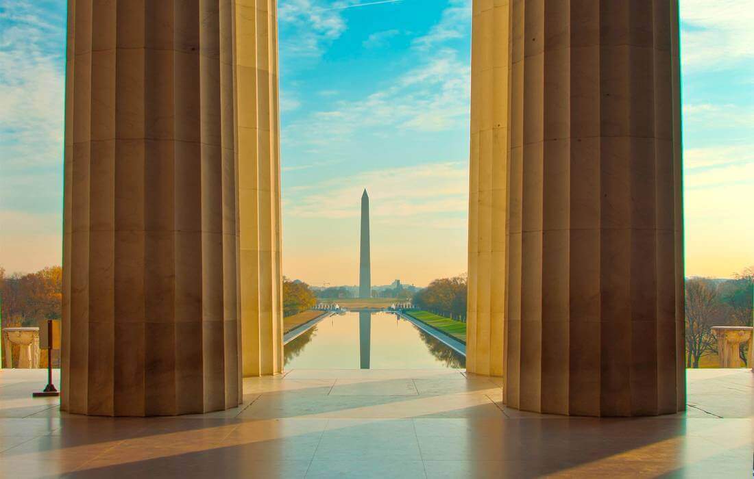Фото Монумента Вашингтону и зеркального пруда - American Butler