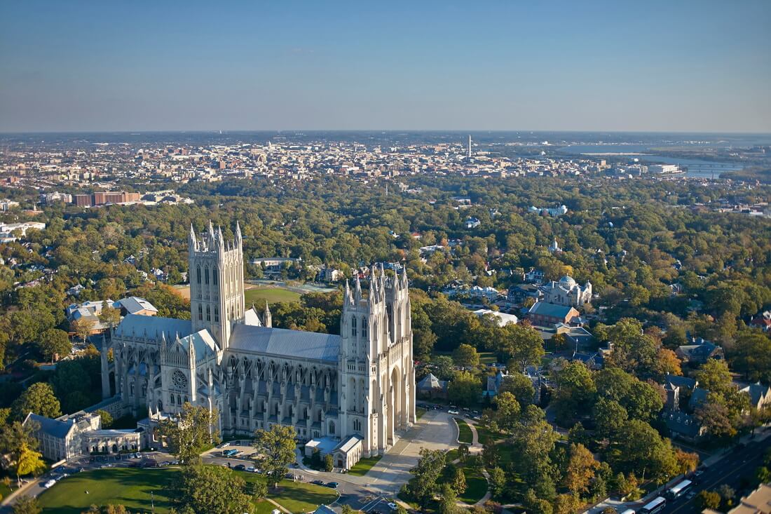 Вашингтонский национальный собор — фото церкви сверху — American Butler