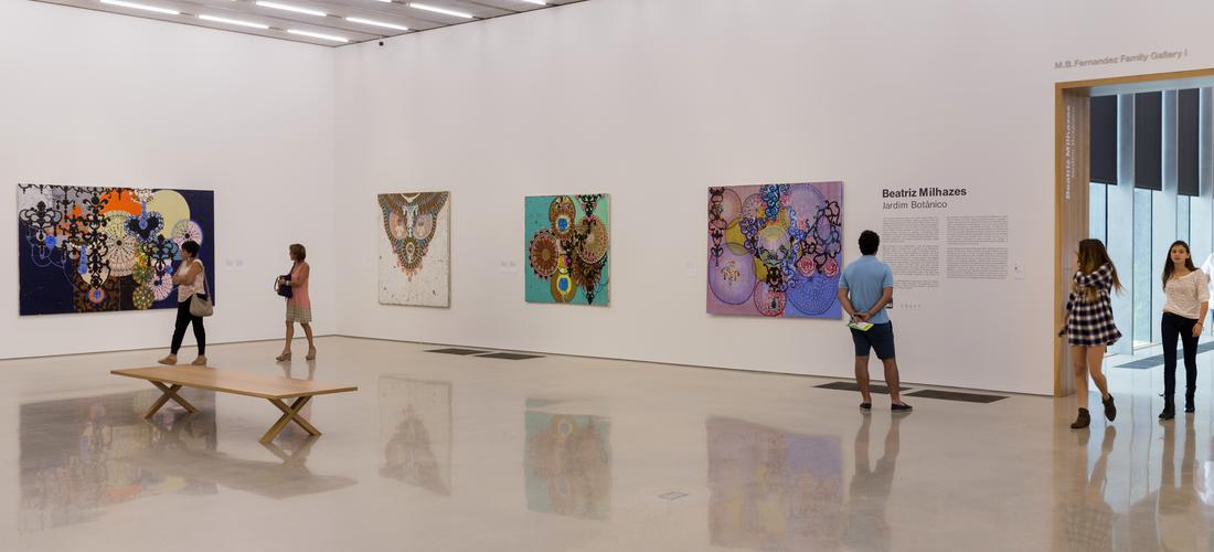 Фото выставки картин в Perez Art Museum Miami — American Butler