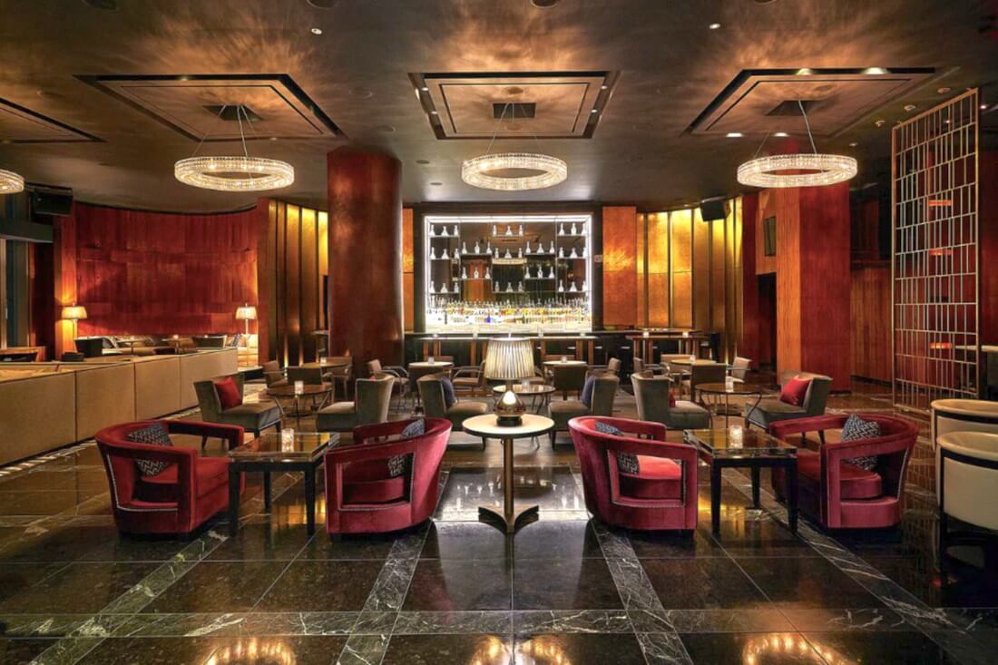 Ascent Lounge — бар в Манхеттане — American Butler