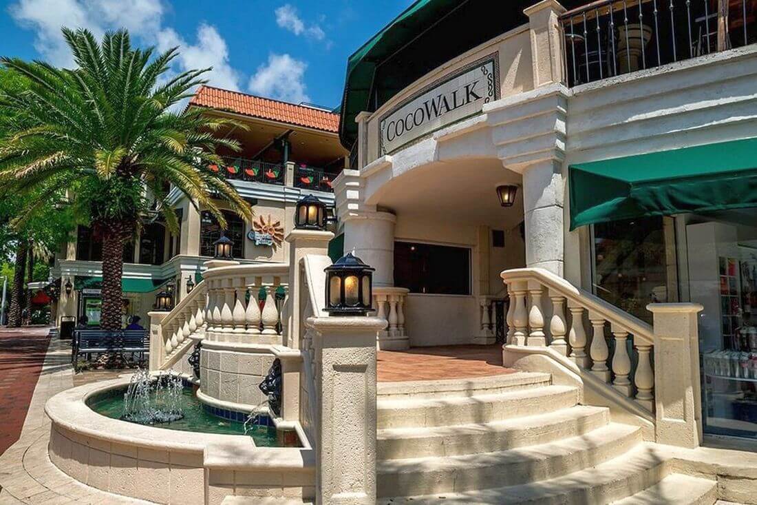 Photo of the Cocowalk Mall in Miami — American Butler