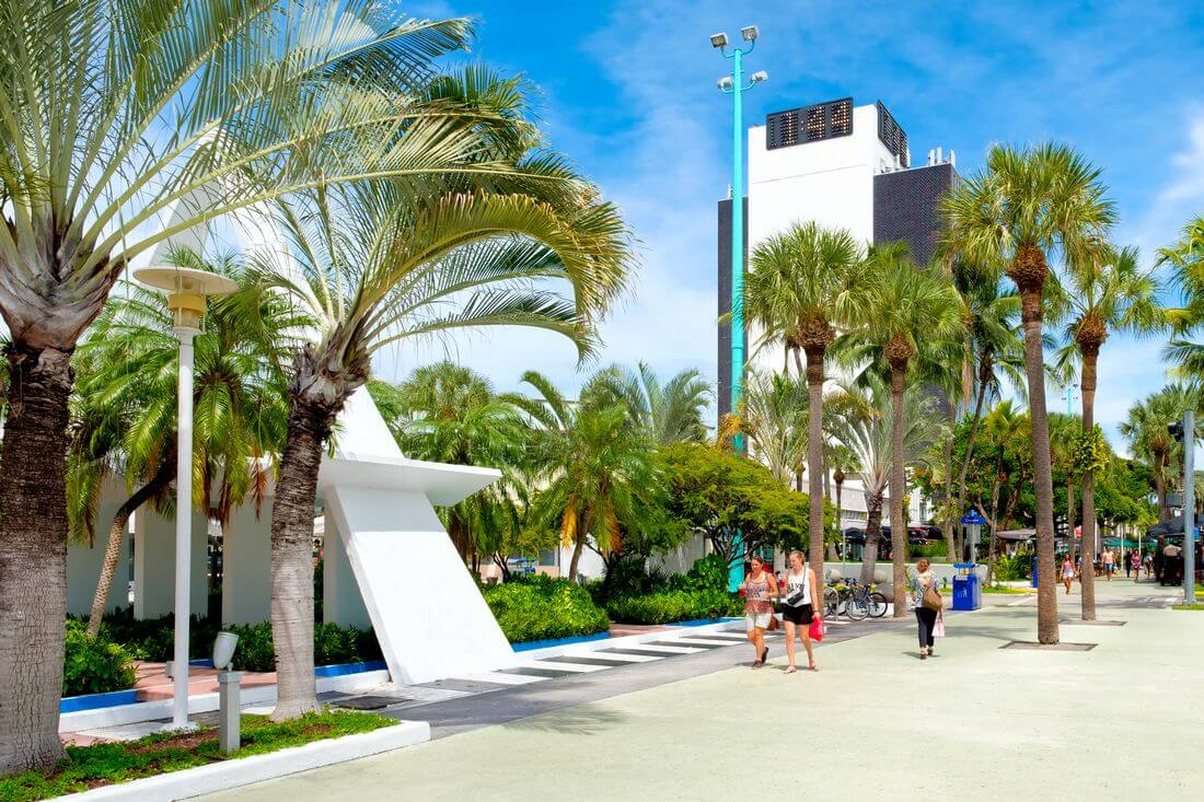 Lincoln Road Mall in Miami Beach — American Butler