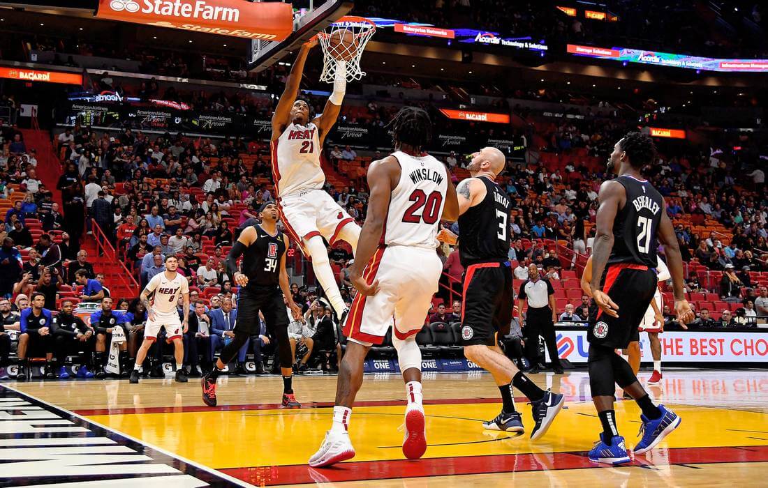 Miami Sporting Events - Photo of Miami Heat Basketball Team - American Butler