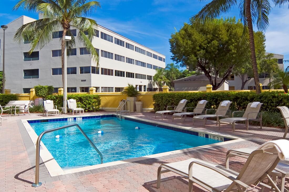 Kendall, Florida — отели, рестораны, парки, развлечения — American Butler