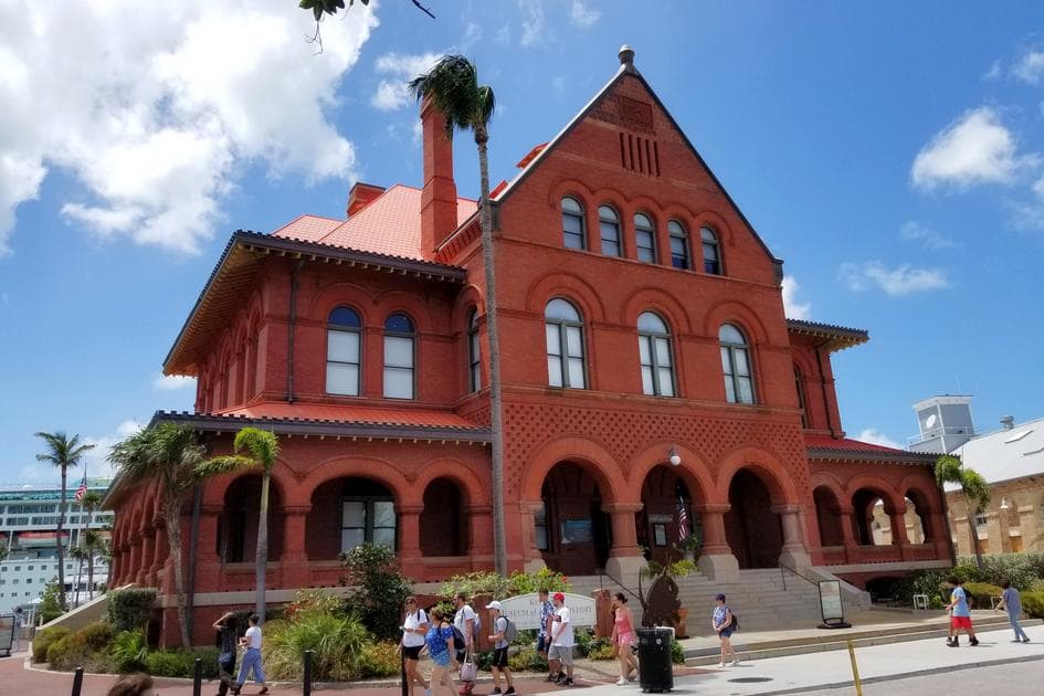Key West Museum of Art and History - Музей искусства и истории Ки-Уэста