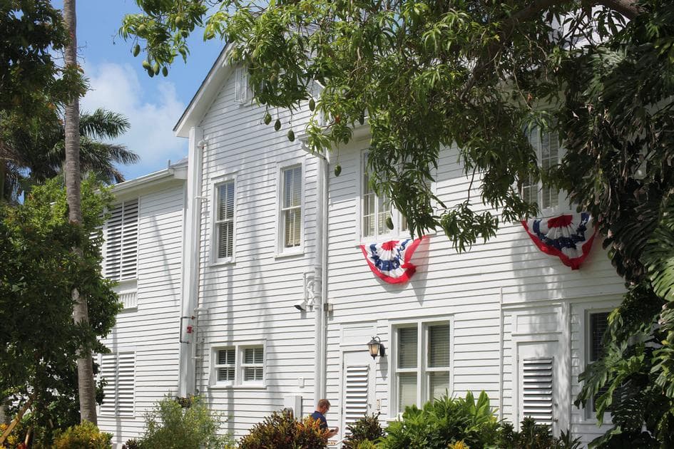 Truman Little White House Key West - фото музея снаружи 