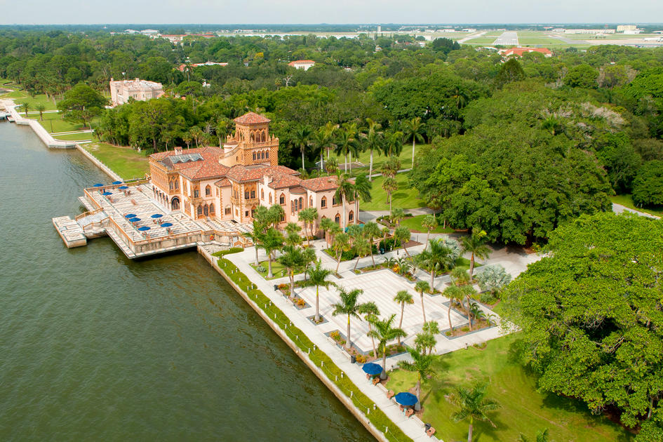 Ca' d'Zan, Sarasota — photo of John Ringling's estate in Florida from above — American Butler
