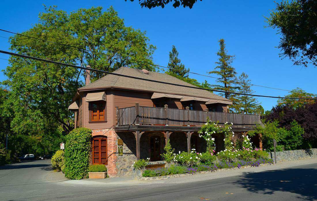 Photo of the three-star Michelin restaurant The French Laundry — American Butler