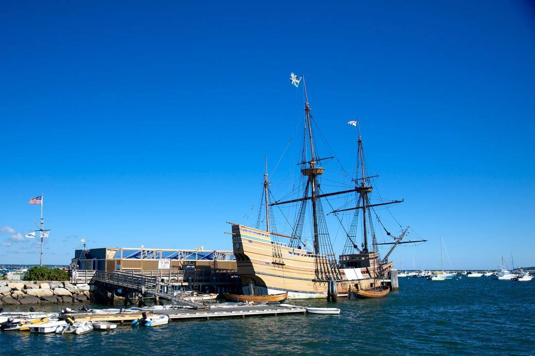 Фото корабля Мэйфлауэр (Mayflower) в Плимуте, Массачусетс — American Butler
