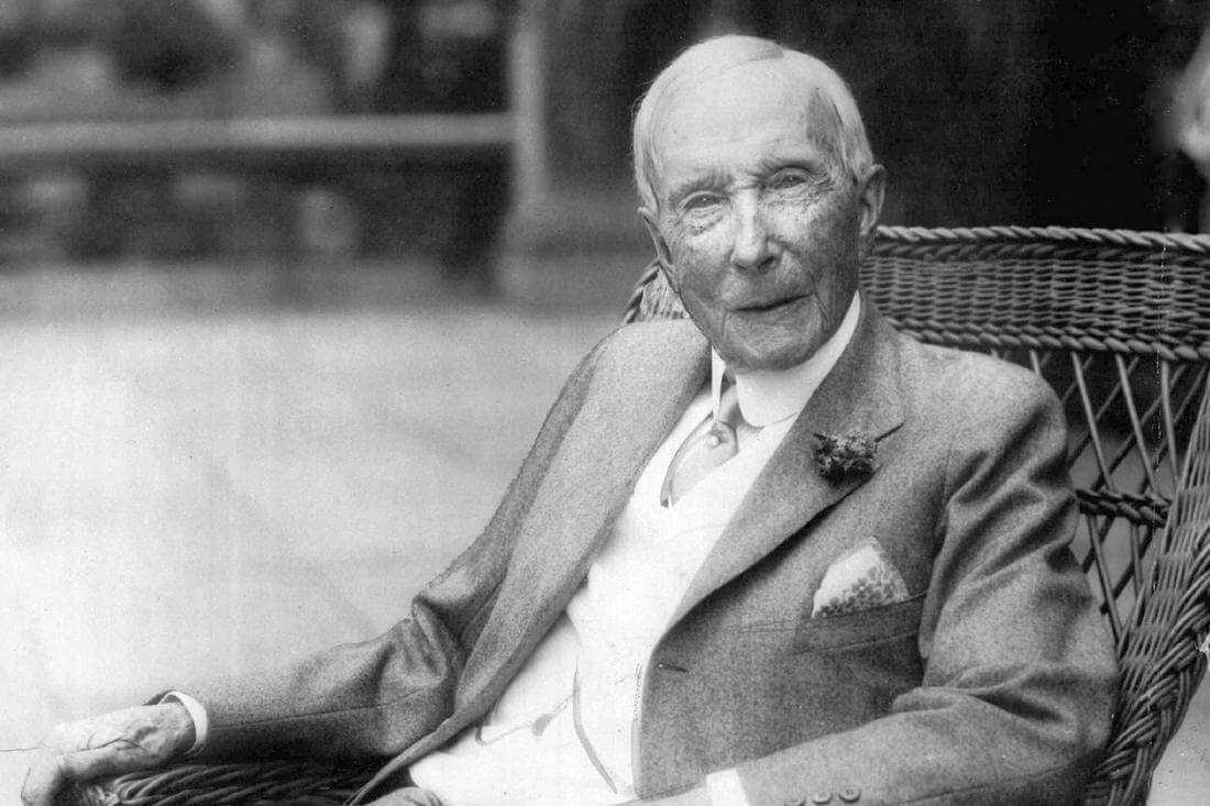 Photo: John D. Rockefeller — success story — American Butler